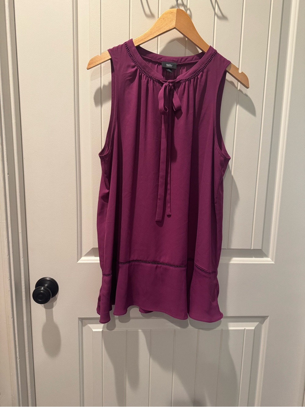 Mossimo Women’s Purple Sleeveless Tie Neck Ruffle Hem Chiffon Boho Blouse XL